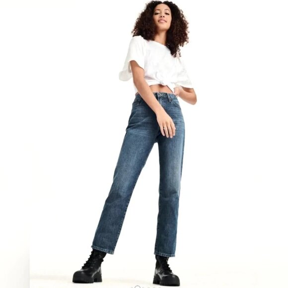 DKNY Broome High Rise Vintage Style Jeans Sz 14-32W Straight Leg Ankle Y2K - Picture 2 of 12